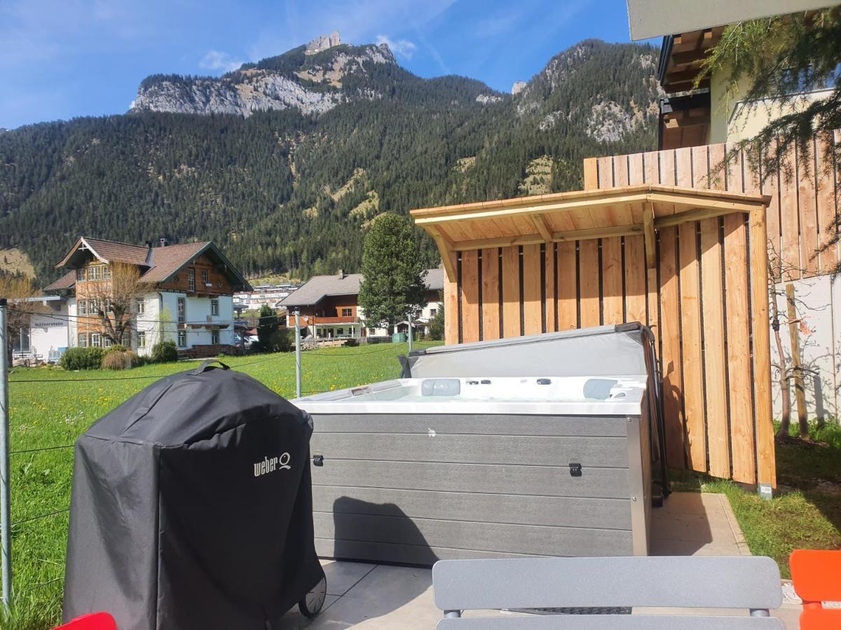 Urban Mountain Chalet With Lake View Maurach  Exterior foto